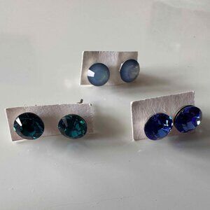 bundle of 3 blue earrings